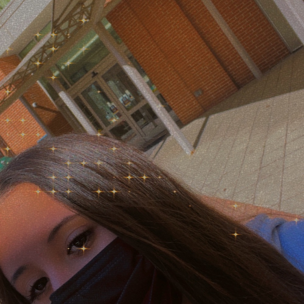 Meet your Posher, Lianet